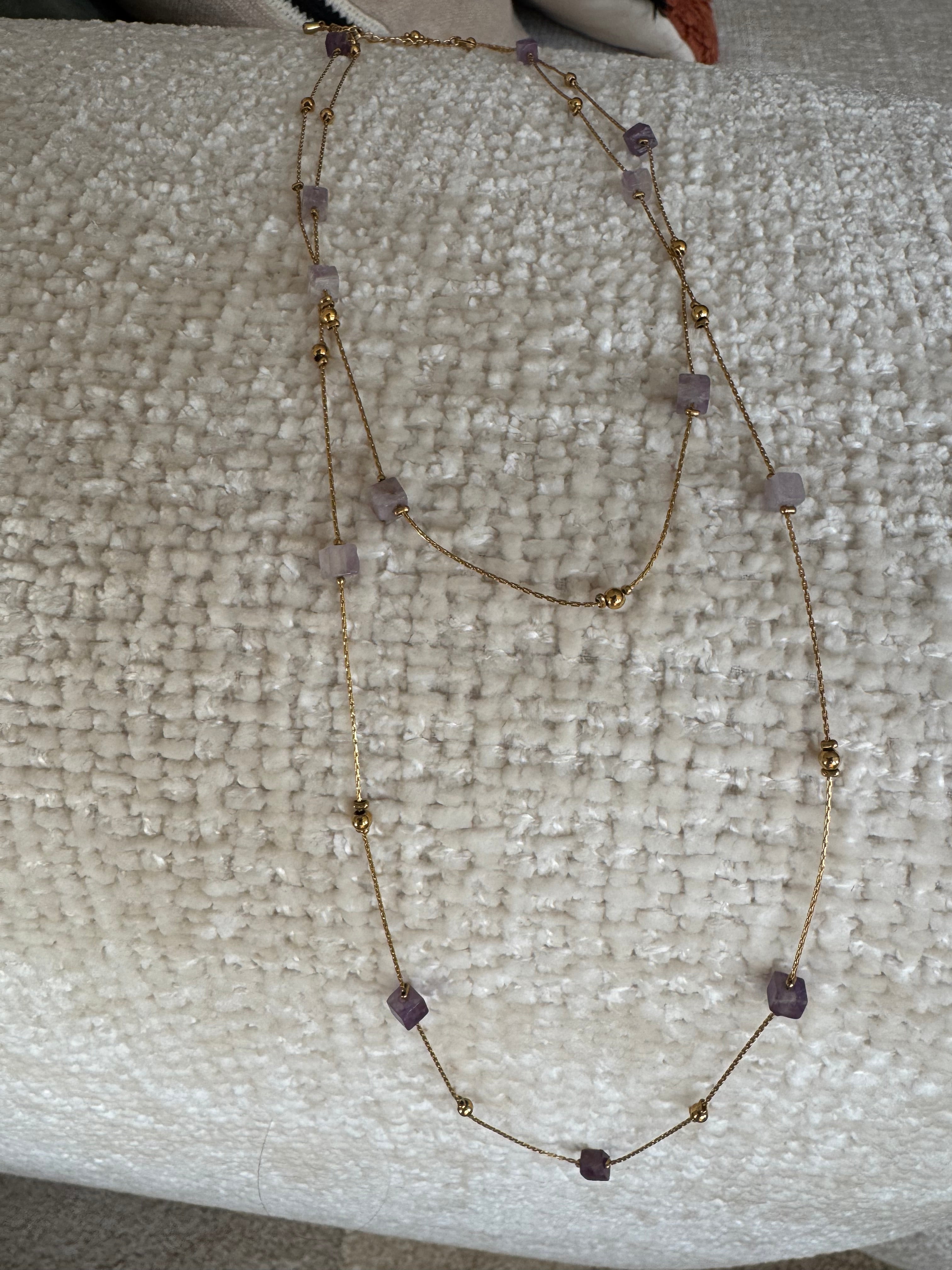 Collar lila